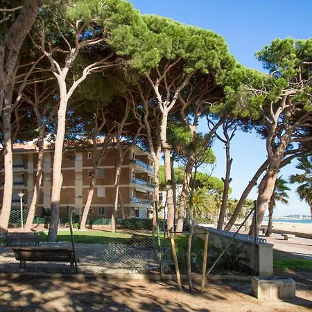 Pins I Mar アパート