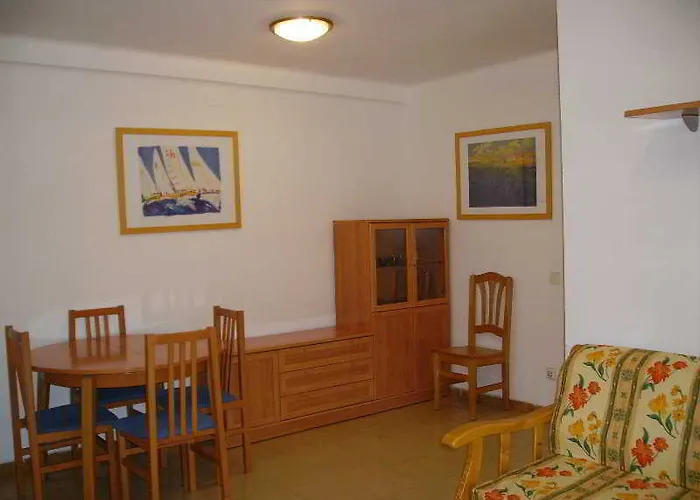 Pins I Mar カンブリルス