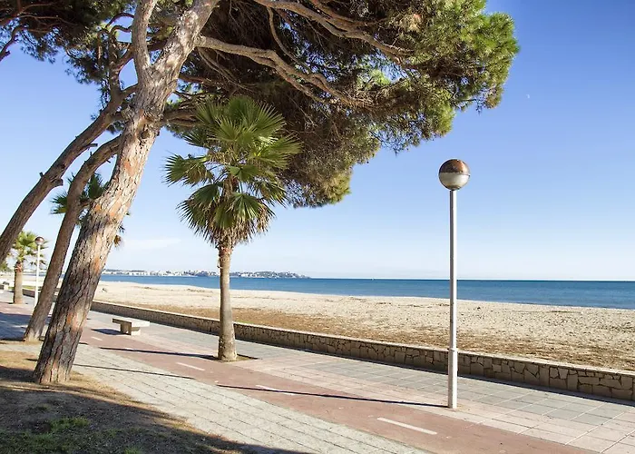 アパート Pins I Mar *